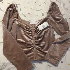 Velvet Top